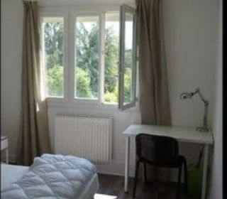  Appartement � louer 1 pi�ce 65 m�