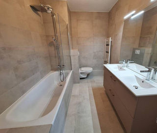  Appartement � louer 5 pi�ces 112 m�