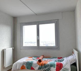  Appartement � louer 1 pi�ce 100 m�