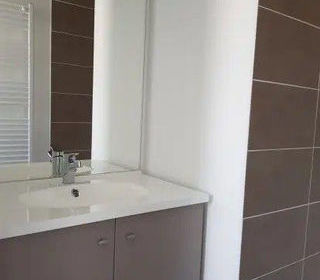  Appartement � louer 1 pi�ce 107 m�