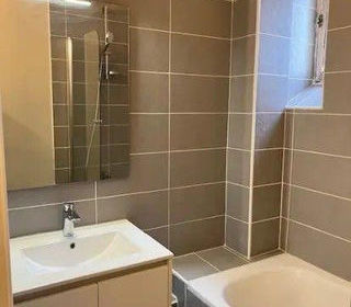  Appartement � louer 2 pi�ces 60 m�