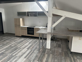  Appartement � louer 5 pi�ces 110 m�