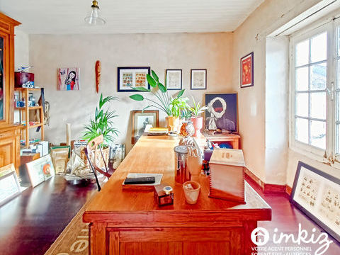   Maison 10 pi�ces Maison - 10 pi�ce(s) - 320 m�