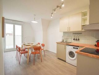  Appartement � louer 5 pi�ces 105 m�