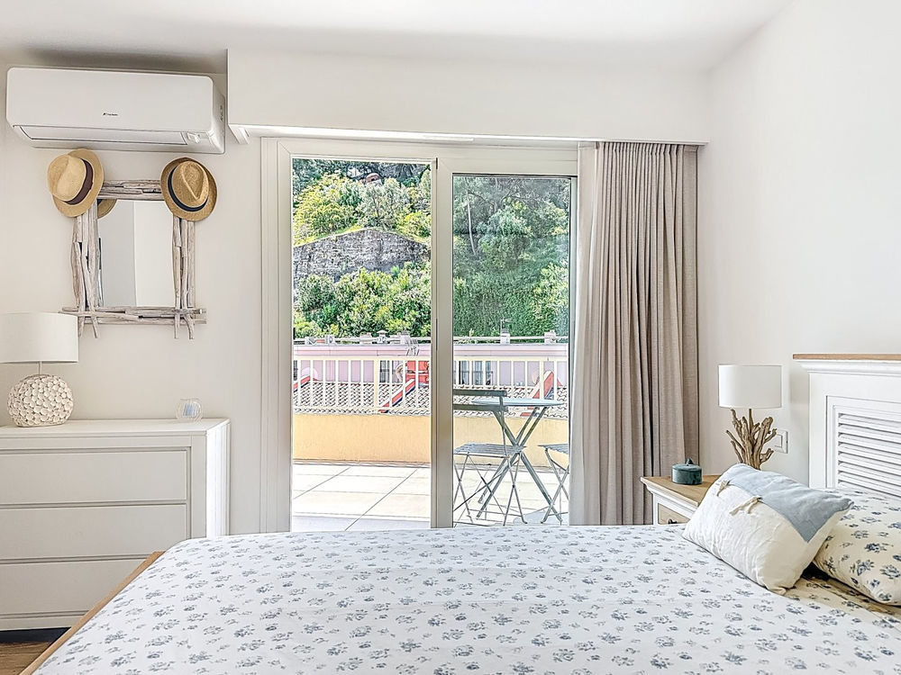 � vendre  Appartement Roquebrune-Cap-Martin (06190)