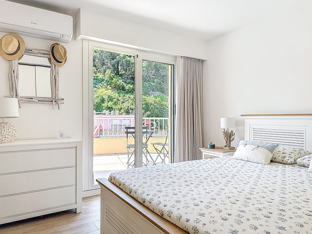 � vendre  Appartement Roquebrune-Cap-Martin (06190)