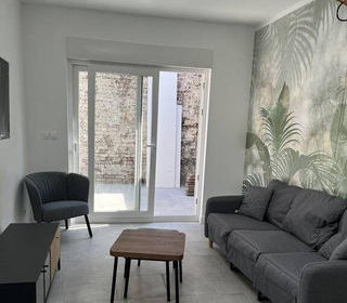  Appartement � louer 1 pi�ce 120 m�