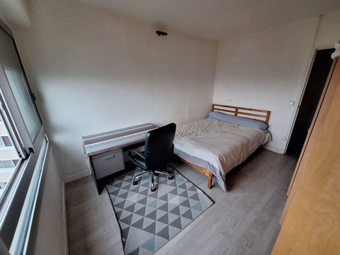   Colocation / chambre chez l habitant a Massy Appartement - 1 pi�ce(s) - 130 m�