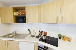  Appartement � louer 1 pi�ce 104 m�