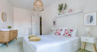  Appartement � louer 5 pi�ces 180 m�