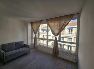  Appartement � louer 1 pi�ce 28 m� Marseille 4�me