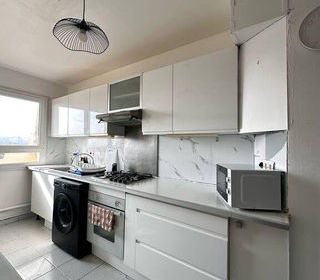  Appartement � louer 1 pi�ce 100 m�