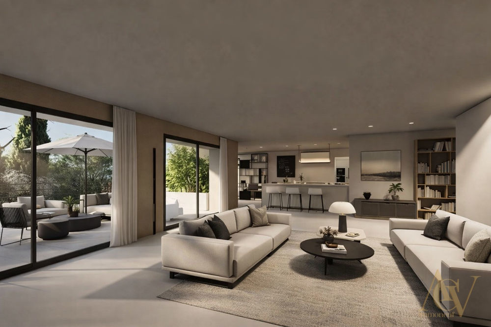   Sanary-sur-Mer (83110)