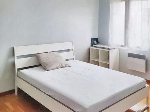   Colocation dans une maison avec jardin Appartement - 1 pi�ce(s) - 105 m�