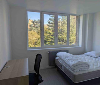  Appartement � louer 1 pi�ce 160 m�