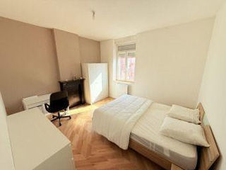  Appartement � louer 5 pi�ces 112 m�