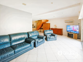  Maison � vendre 8 pi�ces 225 m�