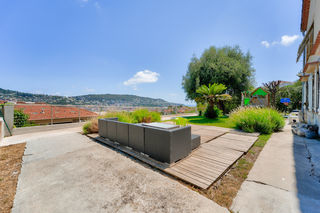  Maison � vendre 7 pi�ces 170 m�