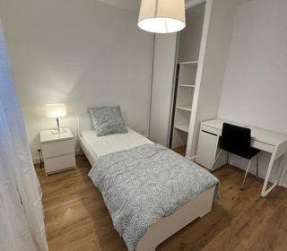  Appartement � louer 5 pi�ces 110 m�