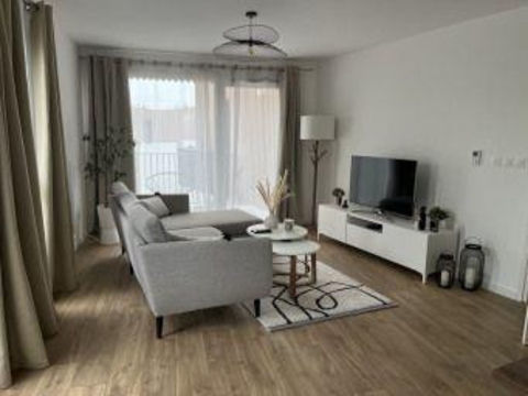   Colocation dans un appartement neuf Appartement - 4 pi�ce(s) - 90 m�