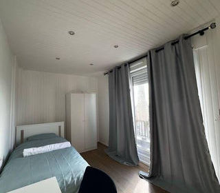  Appartement � louer 1 pi�ce 100 m�