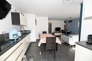  Appartement � vendre 4 pi�ces 81 m�