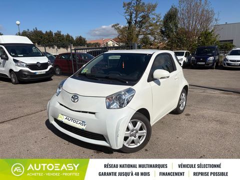Toyota IQ 1.0 / 68 CH / CLIM / BOITE AUTO 2009 occasion Bourgoin-Jallieu 38300