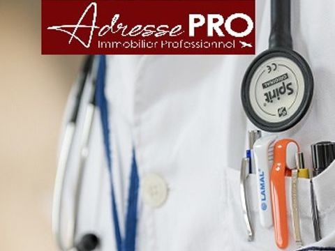 Local professionnel 1500 17000 La rochelle