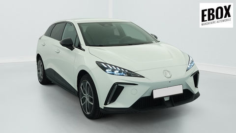 MG MG4 ELECTRIC 64KWH - 150 KW 2WD LUXURY 2023 occasion H&eacute;nin-Beaumont 62110