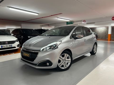 Peugeot 208 GENERATION-I 1.2 PURETECH 82 CH STYLE / CARPLAY / RADAR AR 2017 occasion Quimper 29000