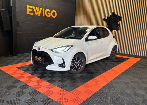 Toyota Yaris 1.5 114H 90 ESSENCE HYBRID CAR PLAY CAMERA 2023 occasion Couëron 44220