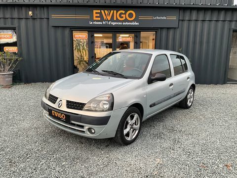 Renault clio 1.2 75ch AUTHENTIQUE 4 PNEUS NEUF / DIST