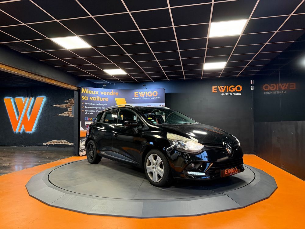 Clio ESTATE 1.5 DCI 90 INTENS // DISTRIBUTION OK // CLIMATISATION 2017 occasion 44300 Nantes