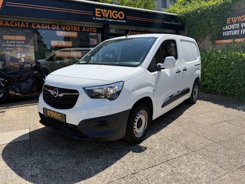 Opel Combo VU FOURGON 1.6 TDCI 100CV 650KG PACK BUSINESS / CLIMATISATION / 2019 occasion Décines-Charpieu 69150