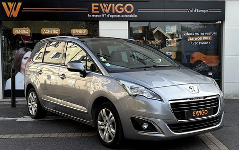 Peugeot 5008 1.6 BLUEHDI 120 ch ALLURE - 7 PLACES + TOIT PANORAMIQUE + CA 2016 occasion Serris 77700