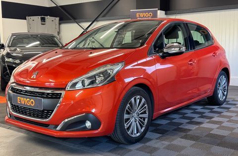 208 GENERATION-I 1.2 PURETECH 110 Ch ALLURE - COURROIE OK 2015 occasion 79000 Niort