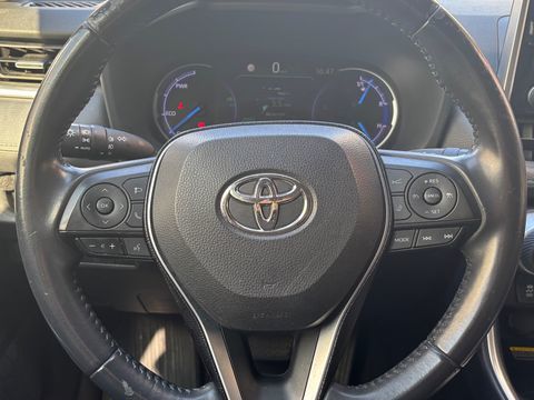 RAV 4 2.5 222H 175 FULL-HYBRID 1.6KWH DYNAMIC 4X2 BVA - ATTELAGE - 2020 occasion 69150 Décines-Charpieu