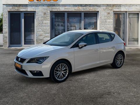Seat Leon 1.2 TSI 110ch CONNECT - Si&egrave;ges cuir/alcantara - Radar AV/AR 2017 occasion Sainte-Maxime 83120