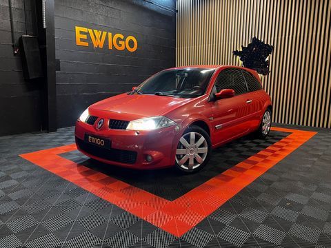 Renault Mégane 2 RS 2.0T 16V 225ch - Renault Sport - Orange Sanguine - Dist 2006 occasion Couëron 44220