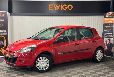 Renault Clio 1.5 DCI 75 DYNAMIQUE 2012 occasion Niort 79000