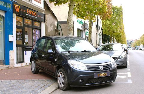 Dacia Sandero 1.5 DCI 90ch LAUREATE (1er main - Entretien complet Dacia - 2011 occasion Le Perreux-sur-Marne 94170