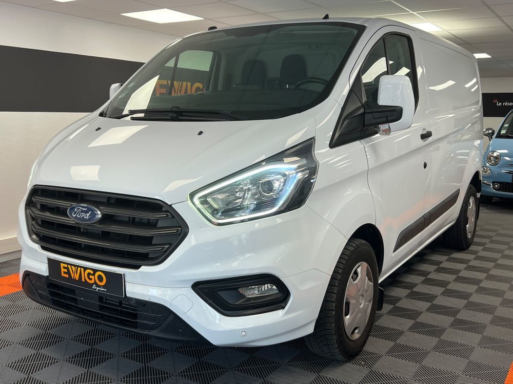 Transit Custom 270 2.0 TDCI 130 Ch L1H2 LIMITED / CAMERA DE RECUL 2018 occasion 16160 Gond-Pontouvre