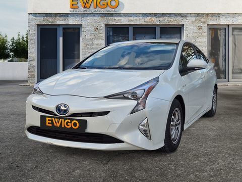 Toyota Prius 1.8 122H 100 HYBRID PHEV PREMIUM BVA LOUNGE ENTRETIEN COMPLE 2016 occasion Sainte-Maxime 83120