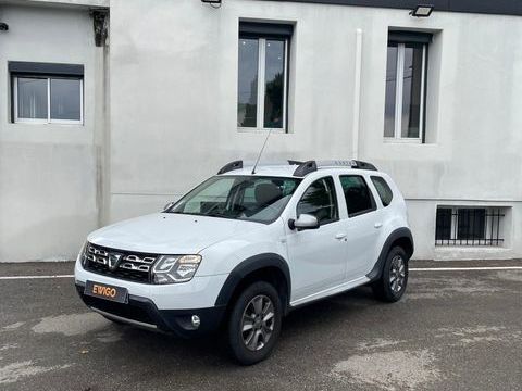 Dacia Duster 1.2 TCE 125 PRESTIGE EDITION 4X2 - Attelage 2016 occasion Nimes 30900