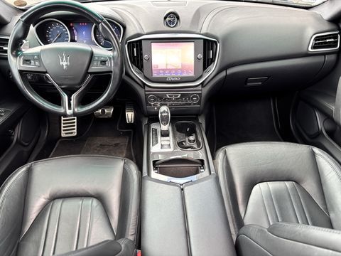 Ghibli III 3.0 V6 D 275 CH 2015 occasion 64320 Idron