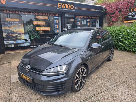 Volkswagen Golf 2.0 TDI 184CV BLUEMOTION GTD DSG6 / TOIT OUVRANT / CAMERA / 2015 occasion Décines-Charpieu 69150