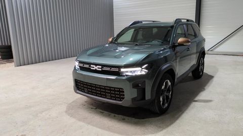 Dacia Bigster HYBRID 155ch EXTREME + PACK HIVER + PACK PARKING + HAYON MOT 2025 occasion Le Versoud 38420