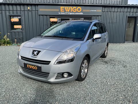 Peugeot 5008 GENERATION-I 1.6 THP 156ch ACTIVE - TOIT PANORAMIQUE 2012 occasion La Rochelle 17000
