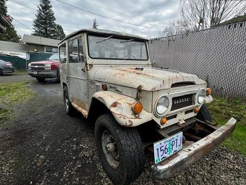 Toyota Land Cruiser 1984 1984 occasion Lyon 69002
