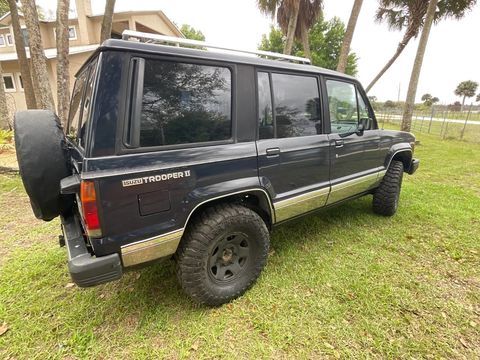 Isuzu Trooper 1991 1991 occasion Lyon 69002